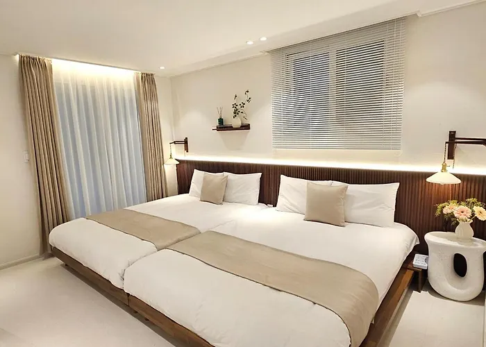 Apartamento 홍대상수역5분#bathroom 2#starbucks, Convenience Store 1 Minute Seúl