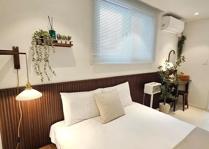 홍대상수역5분#bathroom 2#starbucks, Convenience Store 1 Minute 公寓 *